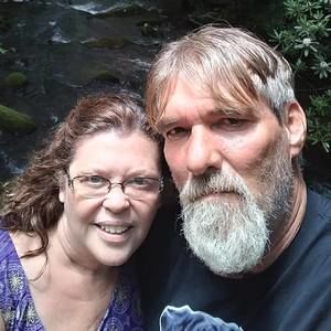 Meet your Posher, Pamela